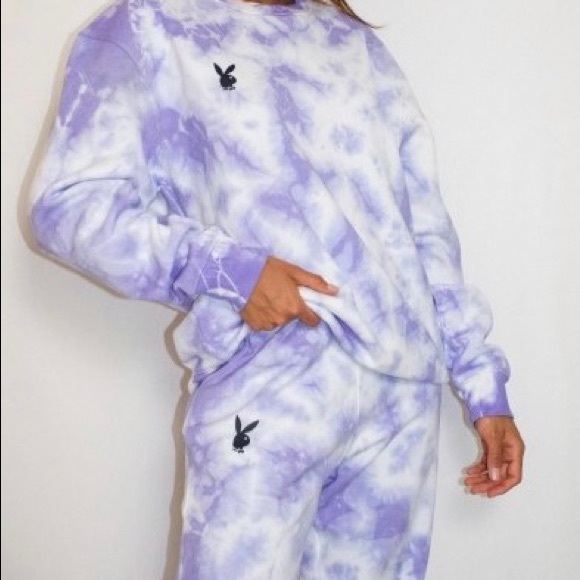 PLAYBOY Tops - PLAYBOY X MISSGUIDED Lilac Tie Dye Oversized Crew Neck Sweatshirt